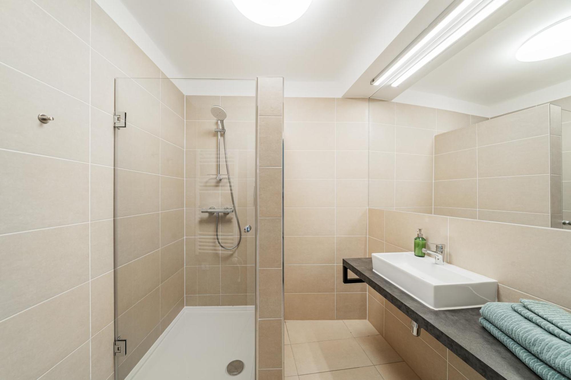 Central 60M2 Suite 10 Min Walk From Main Station Vienna Exterior photo